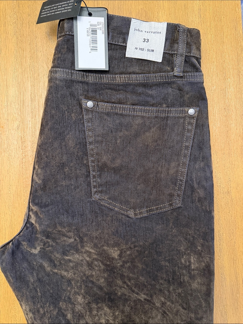 John Varvatos Slim Fit Men's Flocked Brown Jeans - Size 33 JV702 New with Tags